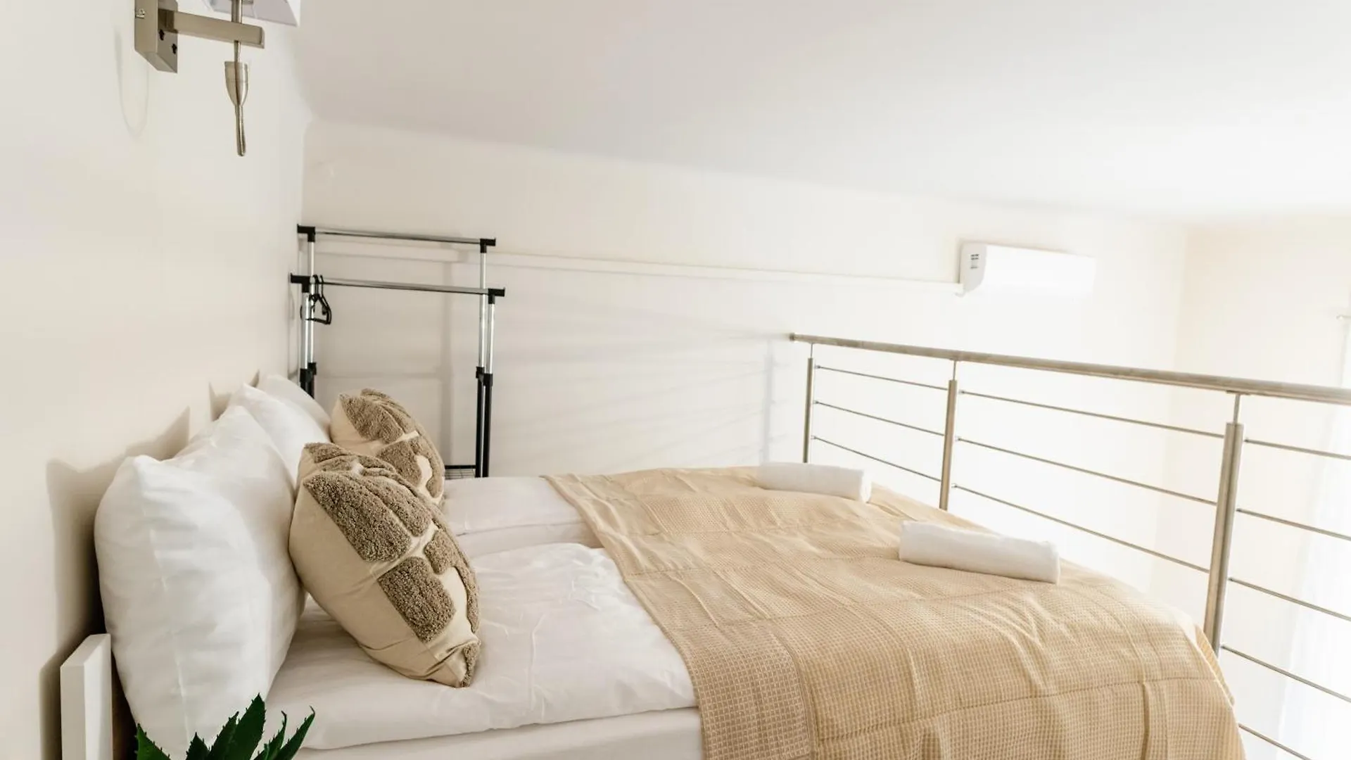 Danube Dream Apartment Budapest 0*,  Hungary
